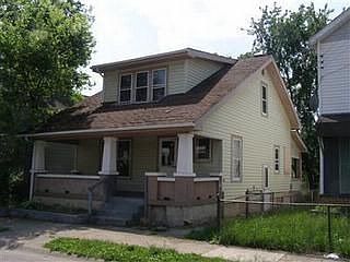 2nd image of 516 Moore St
