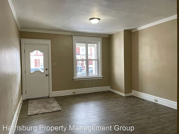 3rd image of 916 N 18th St