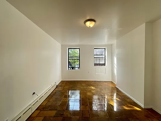 Rented by Mauro Bros Real Estate Services LLC | media 33