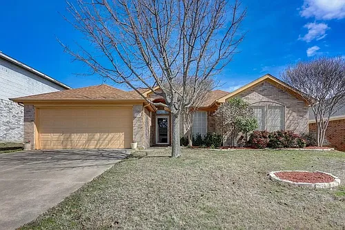 1718 Country Crest Ln Photo 1