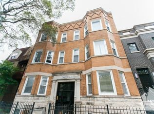 1460 W Grace St #01, Chicago, IL 60613