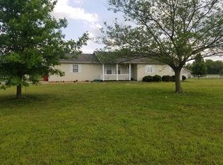 358 E Ault St, Oran, MO 63771