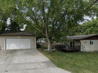 1101 W 6th Ave, Mitchell, SD 57301