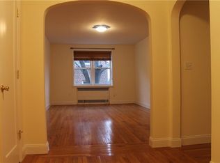 470 Pelham Rd APT 3C, New Rochelle, NY 10805