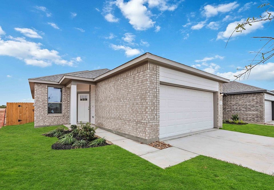 3060 Plateau - Neches - Elevation A - Front Exterior
