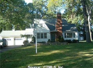 261 Spring St, Manchester, CT 06040