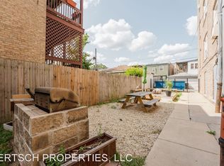 4744 N Whipple St #3B, Chicago, IL 60625