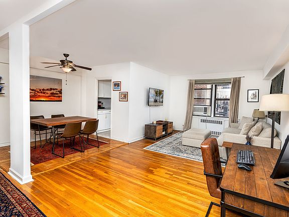 3rd image of 50-54 E 8th St #3S