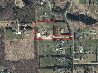 1841 Pinewood, Milford, MI 48381