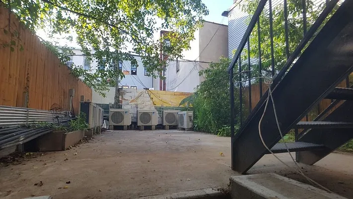 Rented by Bedford Brownstone Realty | media 7