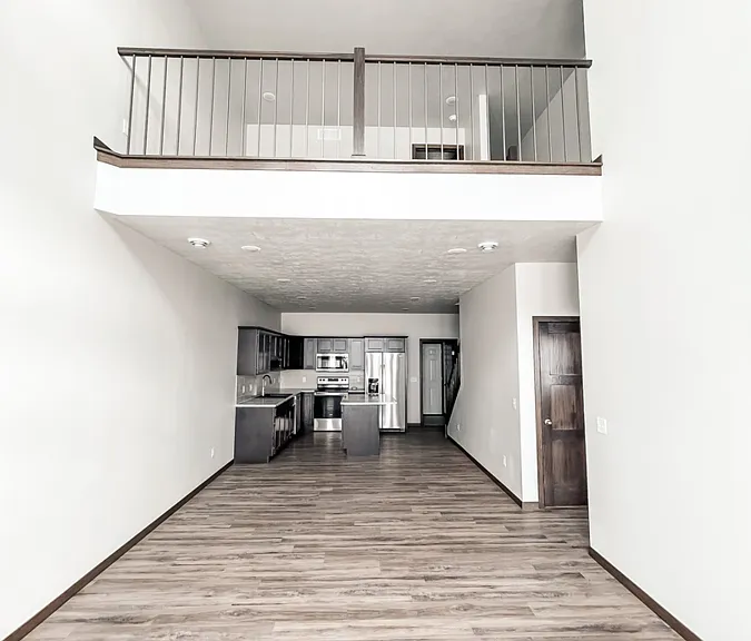 5501 S Huntwood Ave — Photo 5