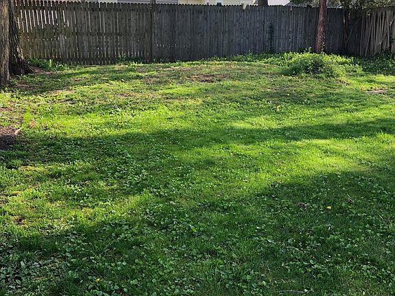 4th image of 194 W 20th St