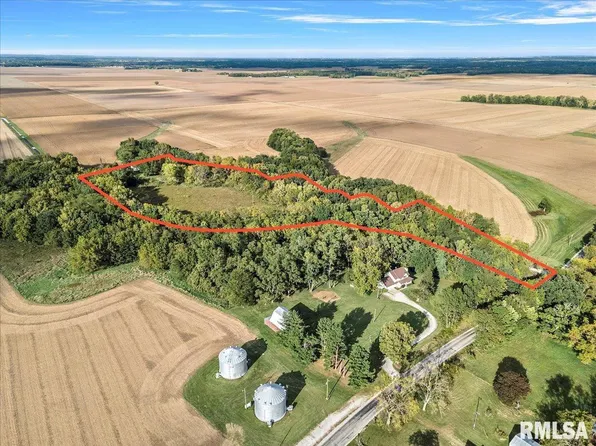 Bast St, Tallula, IL 62688