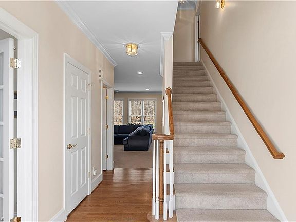 4th image of 1869 Curraghmore Rd