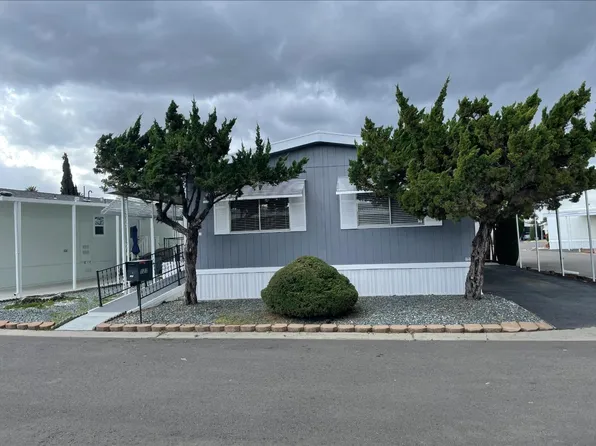 8600 N West Ln #127, Stockton, CA 95210