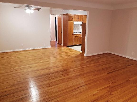 Living/Dining Area