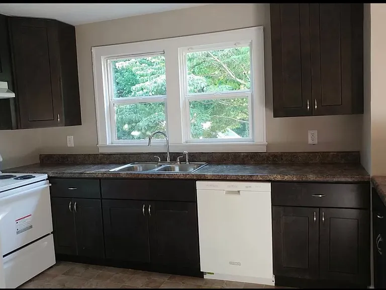 4267 Prices Fork Rd — Photo 9