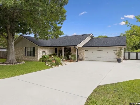 106 Lehmann St, Boerne, TX 78006