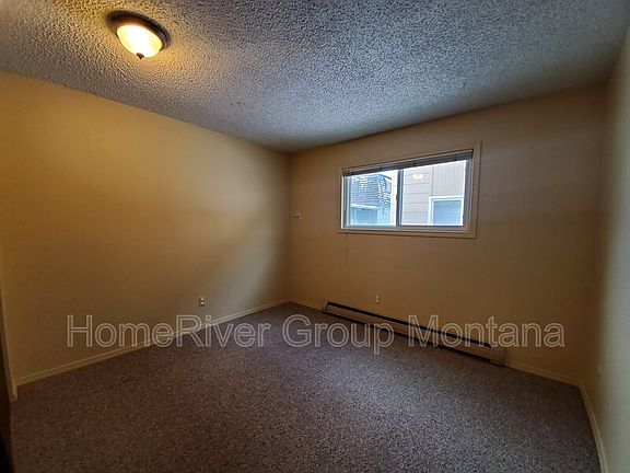 3rd image of 911 Pattee Creek Dr APT E