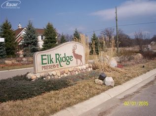 12770 Elk Ridge Xing, Holly, MI 48442