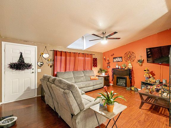 3rd image of 2200 N DELAWARE Drive #61