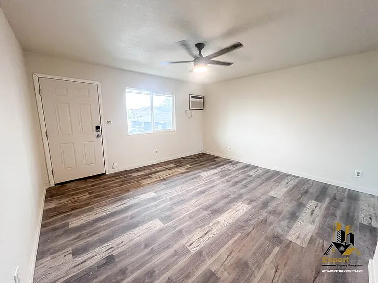 1507 Nogales St #1 — Photo 6