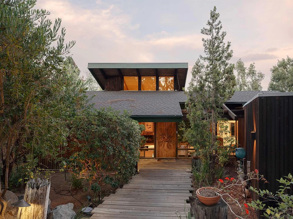 1st image of 5021 Bluff Pl