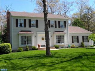 17 Princeton Dr, Shamong, NJ 08088