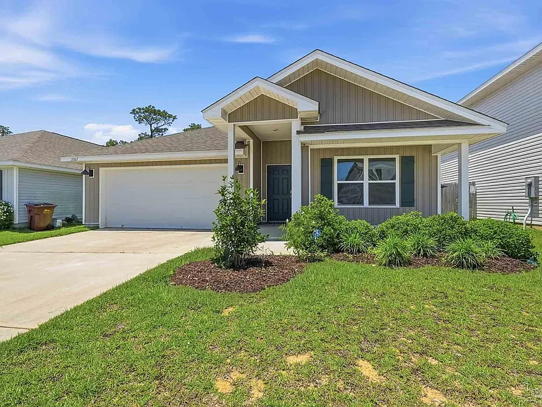 5367 Peach Dr — Photo 3