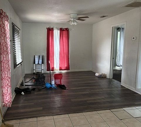 4th image of 1315 Circle Dr