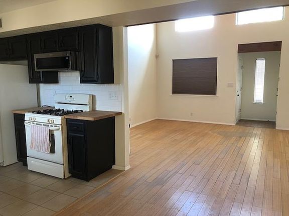 5th image of 3323 Camino Cielo Vis