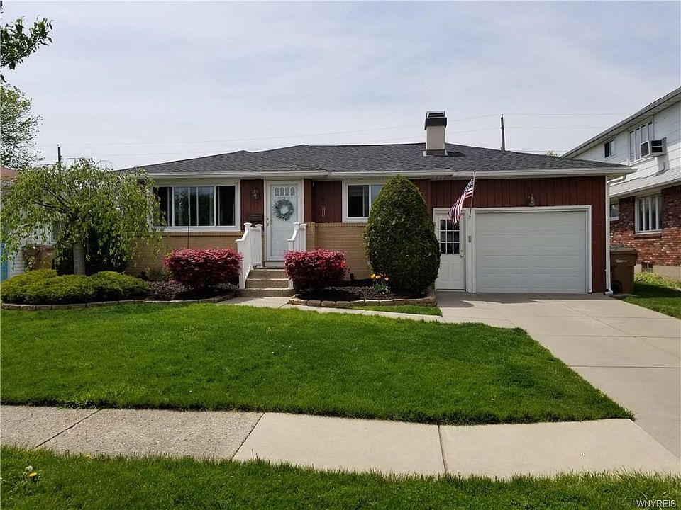 1st image of 77 Rosemead Ln