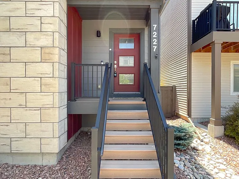 7227 Berrybrook Ln — Photo 3