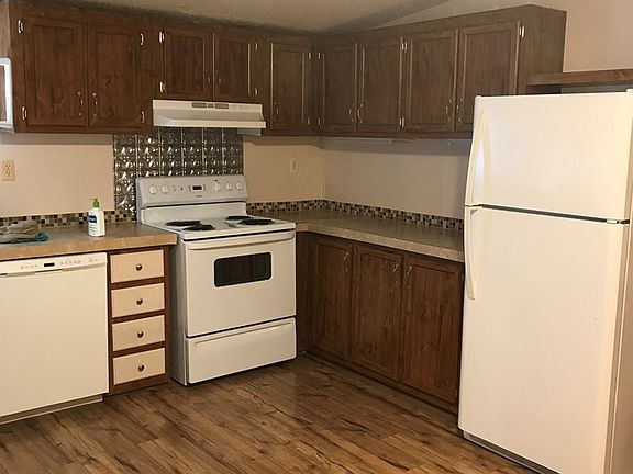 5th image of 147 Lago Vista Dr