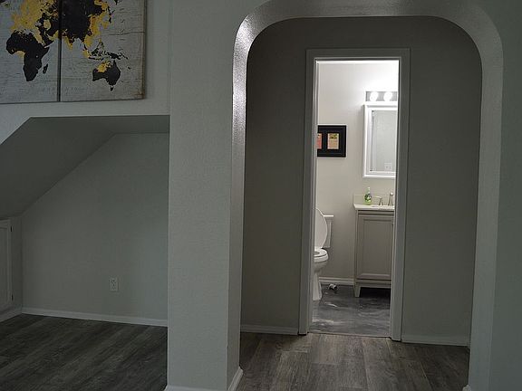 1/2 bath nook.  With storage