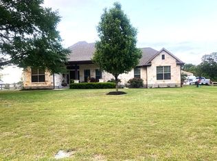 7585 Field Creek Estates Dr, Bryan, TX 77808