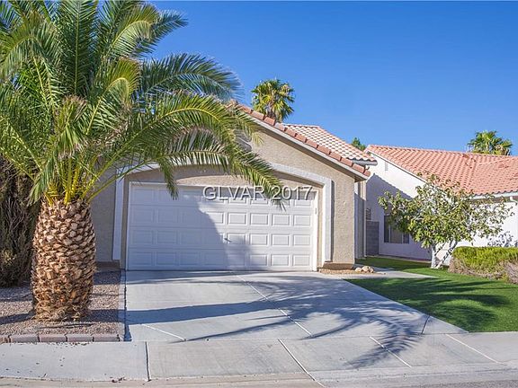3rd image of 614 Sandana Cir