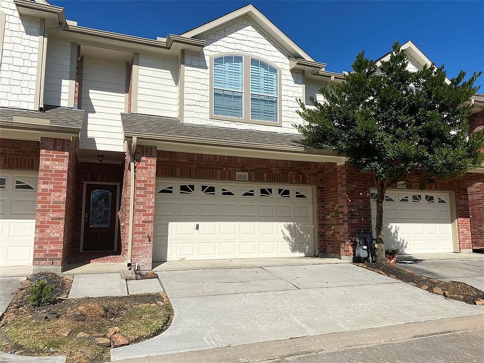 1st image of 10910 Chazenwood Dr
