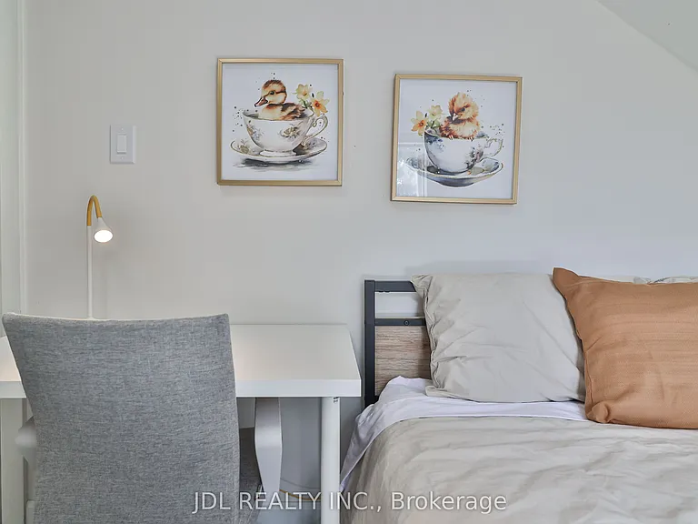 5 Sorauren Ave #7 — Photo 15