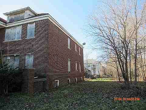 7437 Prairie