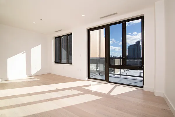 Rented by REAL New York | media 2