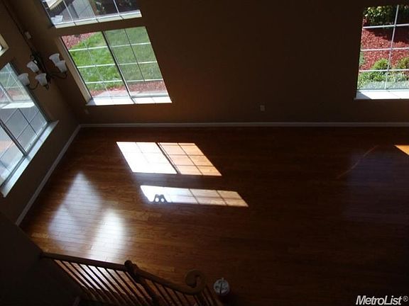 5th image of 4251 Mist Trail Dr