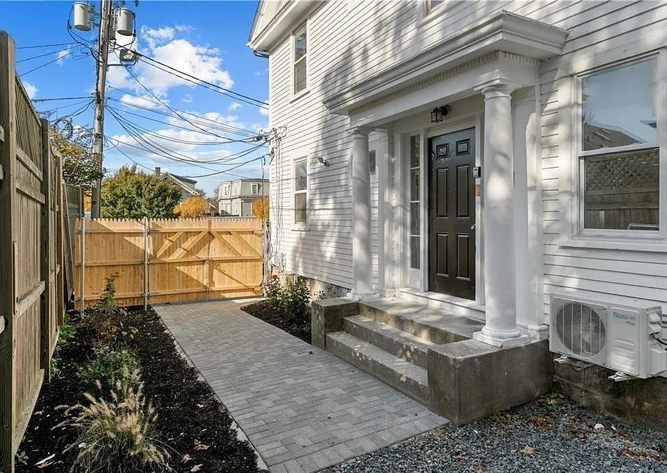 131 Broadway St #2