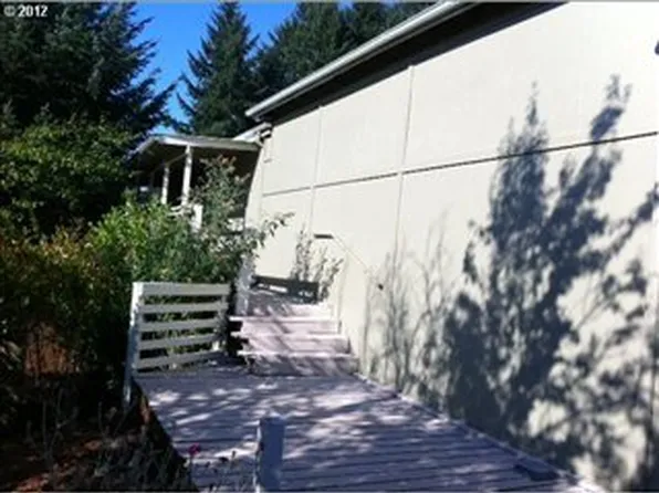 14199 N Umpqua Hwy, Roseburg, OR 97470