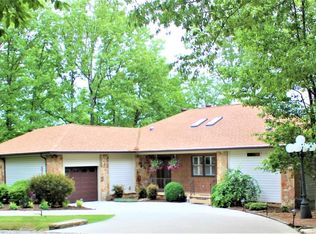 11 Littlemore Ter, Crossville, TN 38558