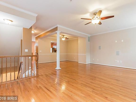 4th image of 3649 Bedford Dr