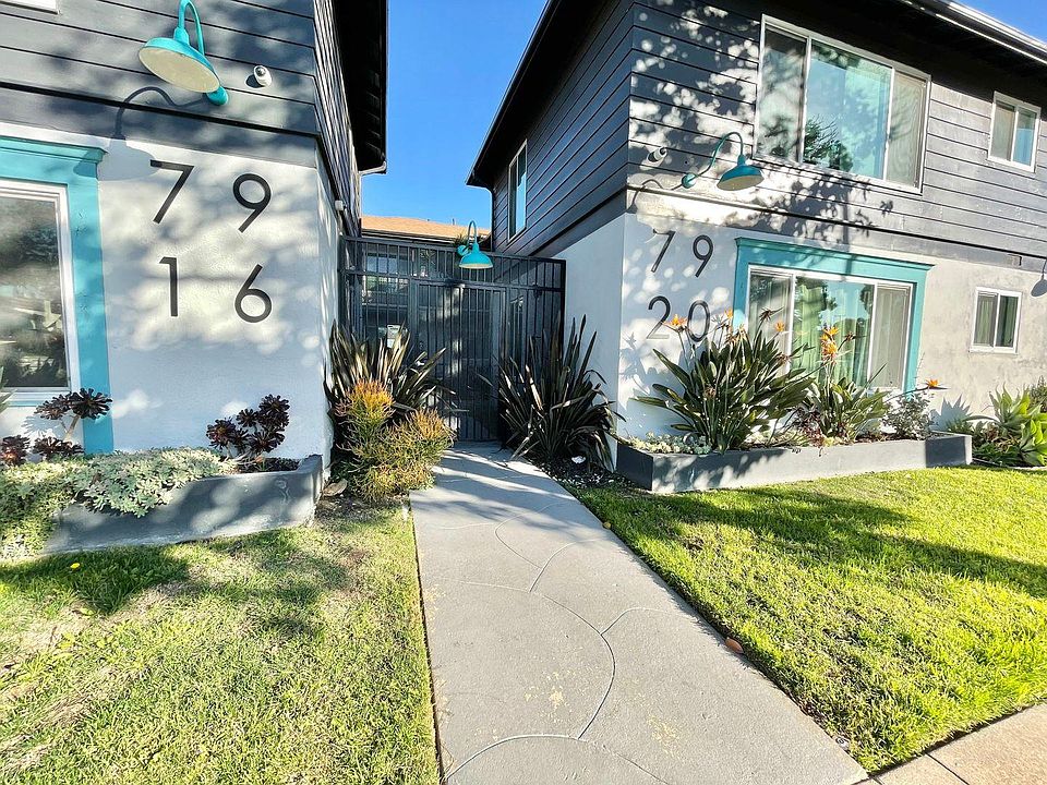 1st image of 7916 Crenshaw Blvd #1