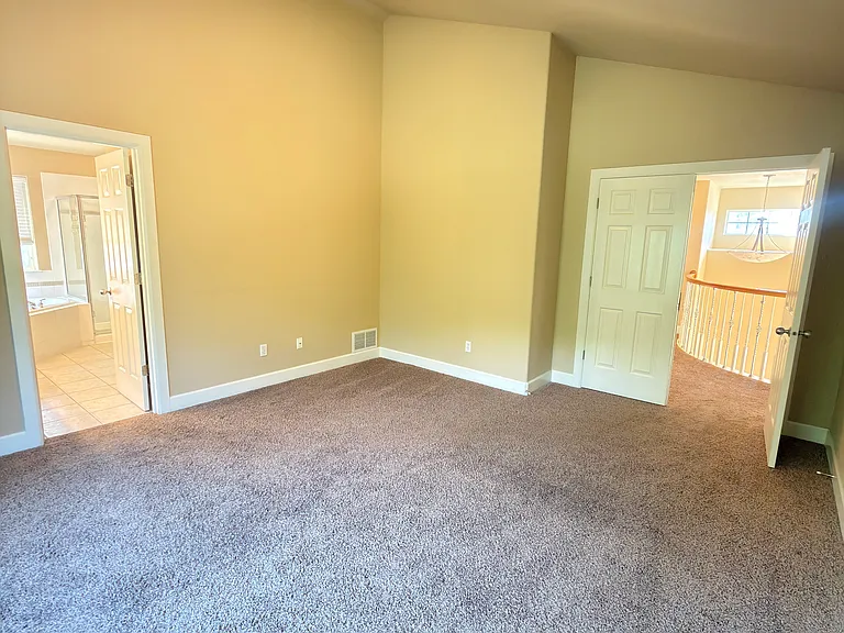 15913 Bridgeview Dr — Photo 13
