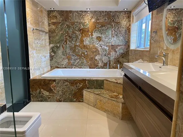 6790 SW 105th Ave #6790 — Photo 37