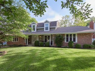 1761 Summer Lake Dr, Chesterfield, MO 63017